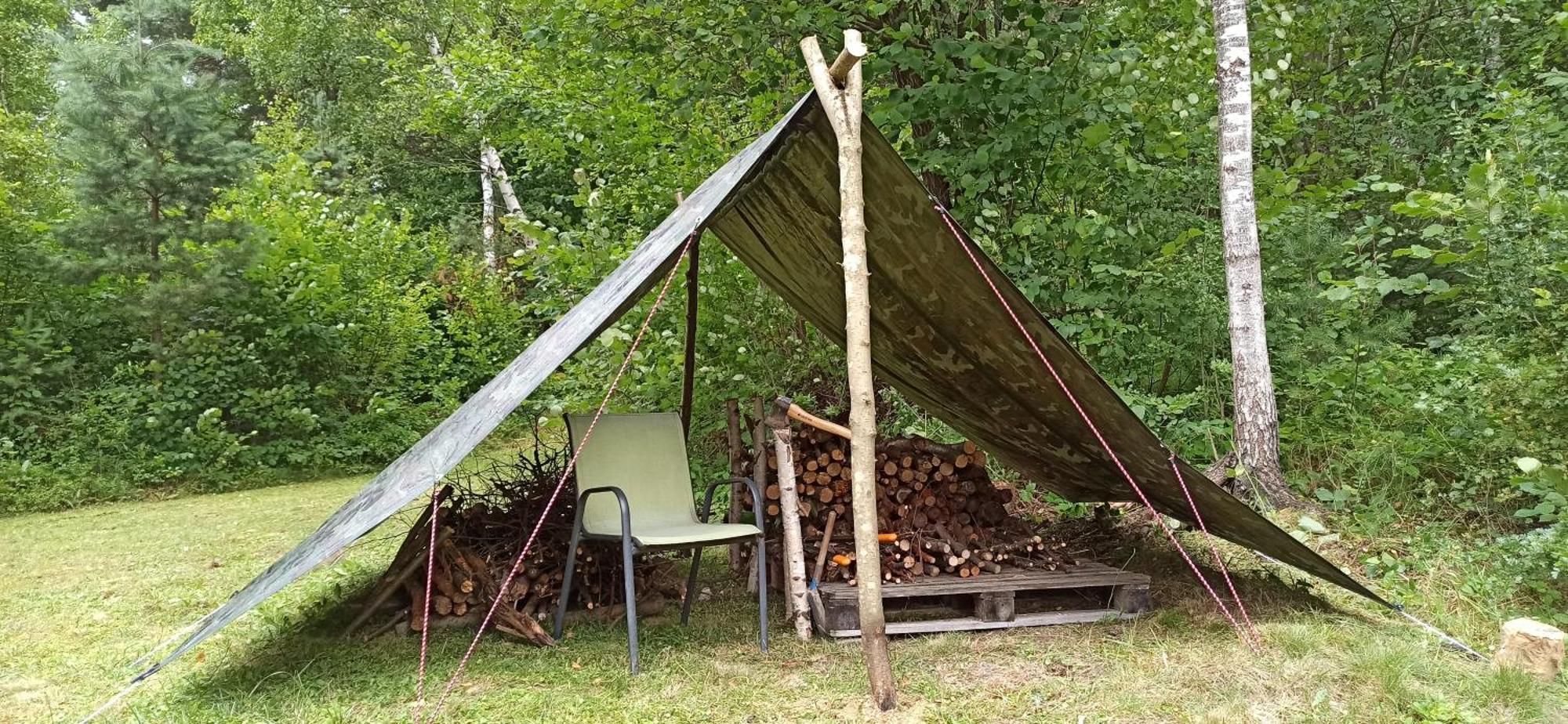 Survivalowa Chata W Lesie Bukowsko 外观 照片